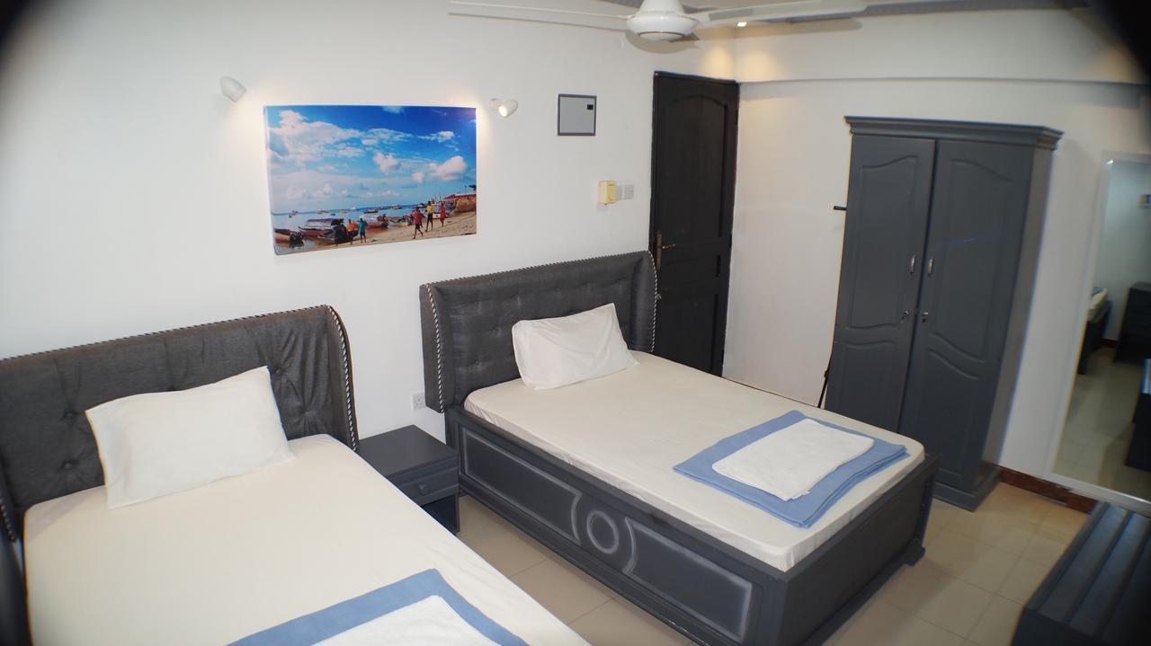 Econo Lodge 达累斯萨拉姆 外观 照片